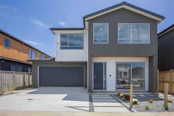 4 Toanui Road, Hobsonville