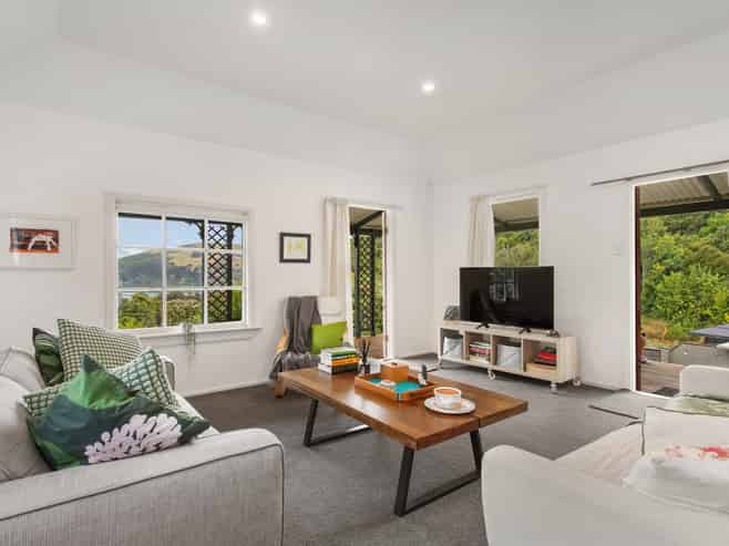 12 Fleur Lane, Akaroa