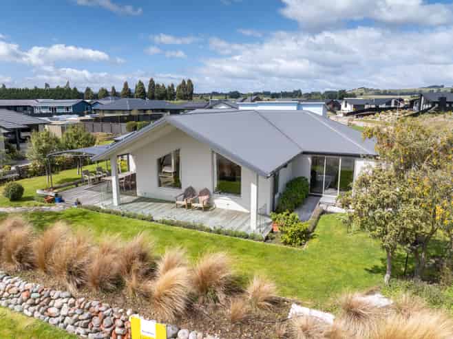 22 Burnby Drive, Te Anau