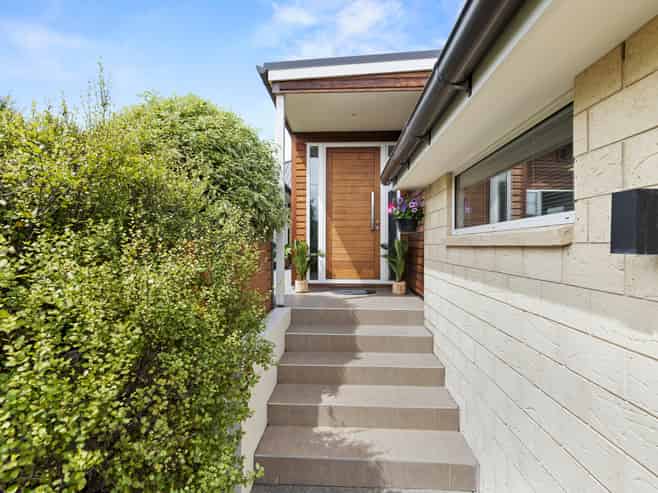 165 Estuary Road, South New Brighton