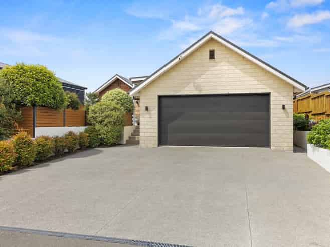 165 Estuary Road, South New Brighton