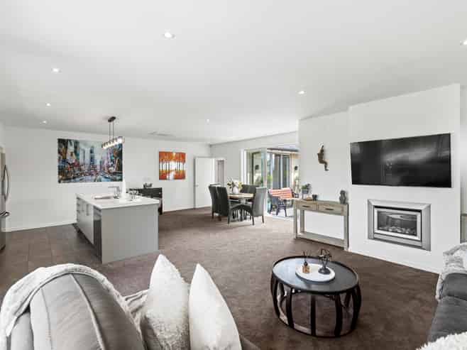 165 Estuary Road, South New Brighton