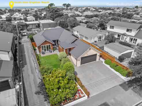 165 Estuary Road, South New Brighton