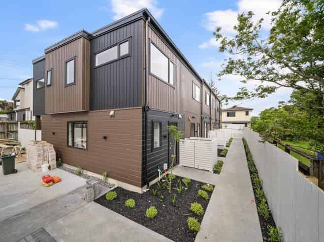 Lot 6/302 Blockhouse Bay Road, Avondale