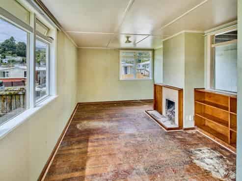 24 Hanson Grove, Stokes Valley