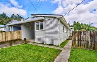 24 Hanson Grove, Stokes Valley