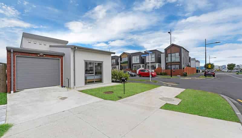 42 Clayden Shuttleworth Street, Papakura
