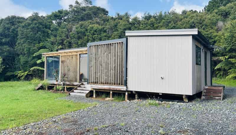 122 Carter Road, Oratia