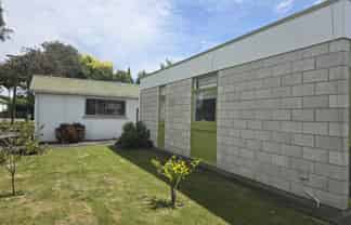 Manawatu / Whanganui - Address withheld