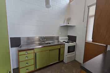 Manawatu / Whanganui - Address withheld