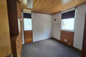 Manawatu / Whanganui - Address withheld