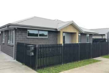 7 Sam Heywood Place, Pyes Pa