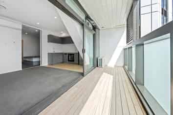 B304/41 Gillies Avenue, Newmarket