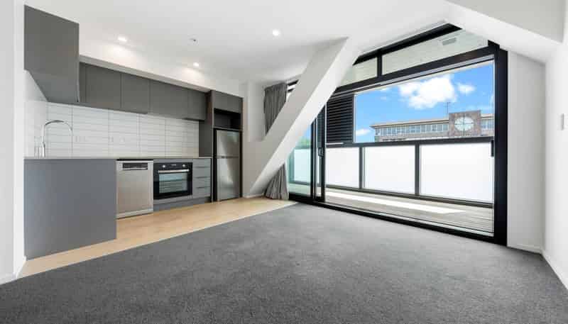 B304/41 Gillies Avenue, Newmarket