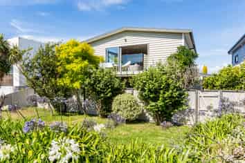 4 Marina View, Paremata