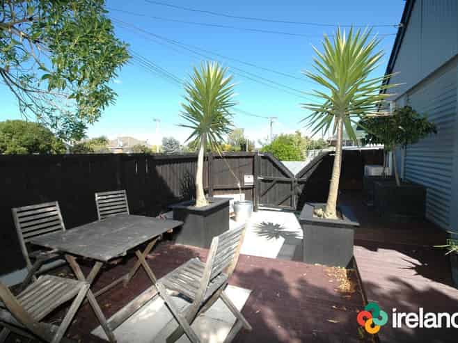 54A Pacific Road, North New Brighton