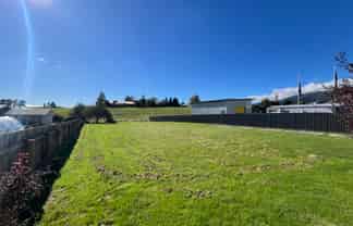 8 Station Road, Tapanui