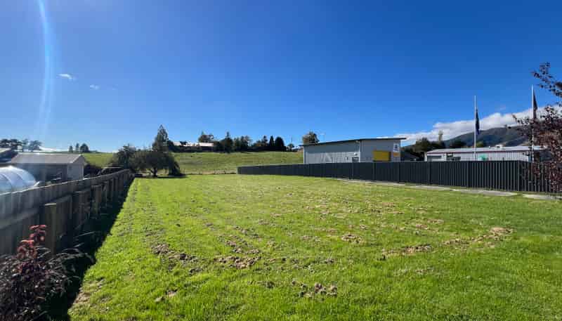 8 Station Road, Tapanui