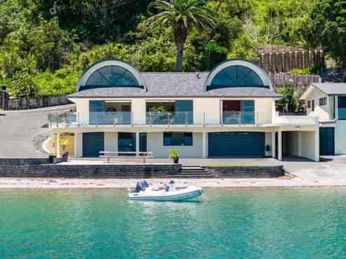 42 Manganese Point Road, Tamaterau