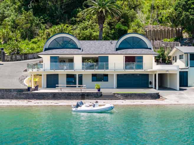 42 Manganese Point Road, Tamaterau