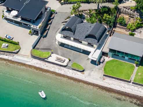 42 Manganese Point Road, Tamaterau