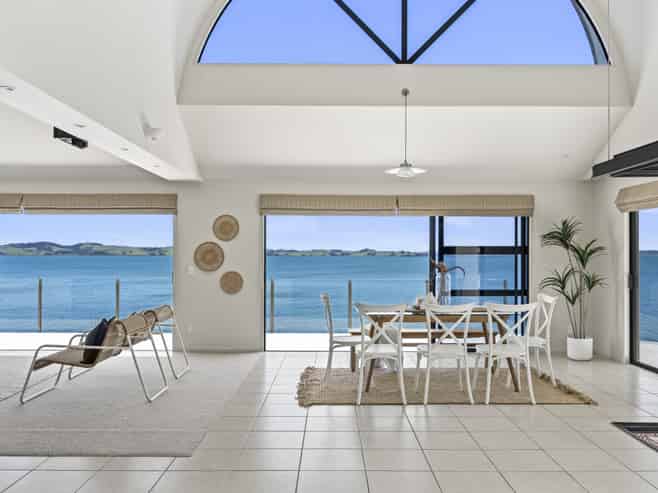 42 Manganese Point Road, Tamaterau