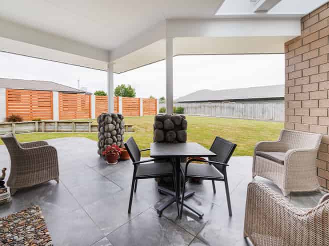 8 Hanalin Drive, Marton