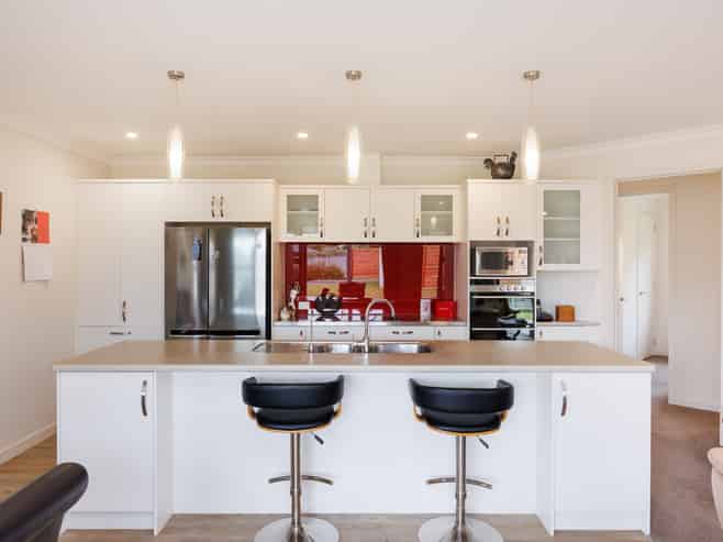 8 Hanalin Drive, Marton