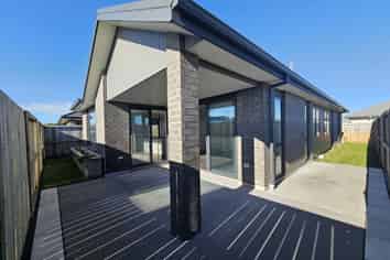 48 Crown Street, Papamoa