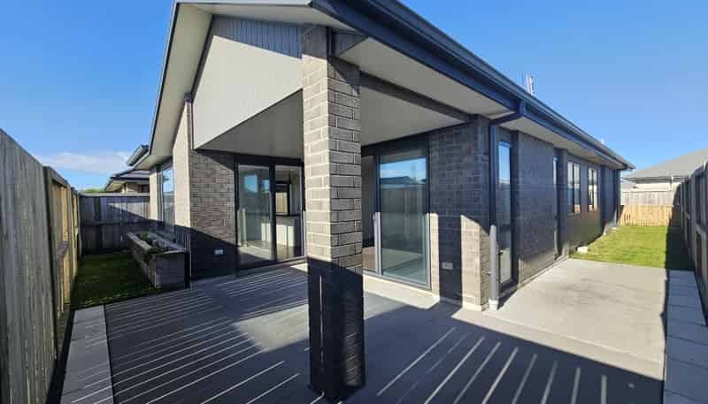 48 Crown Street, Papamoa