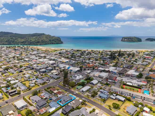 101D Charleston Avenue, Whangamata