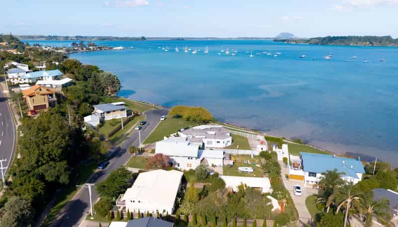 14 Beach Grove, Omokoroa