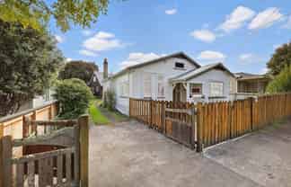 44A Tranmere Road, Sandringham