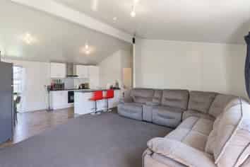 A/114 Chalmers Avenue , Ashburton