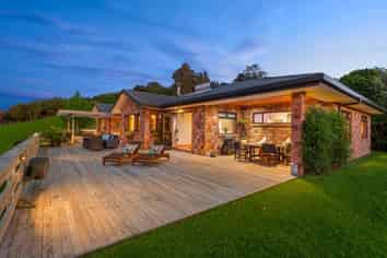 1489 Weranui Road, Wainui