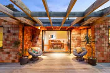 1489 Weranui Road, Wainui