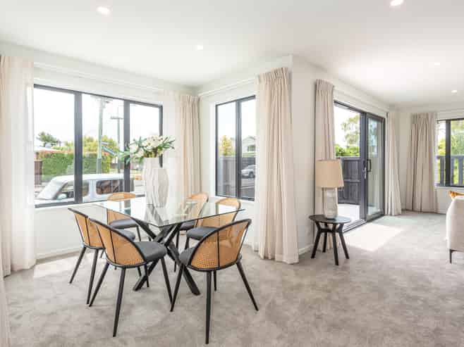 210 Edgeware Road, Edgeware