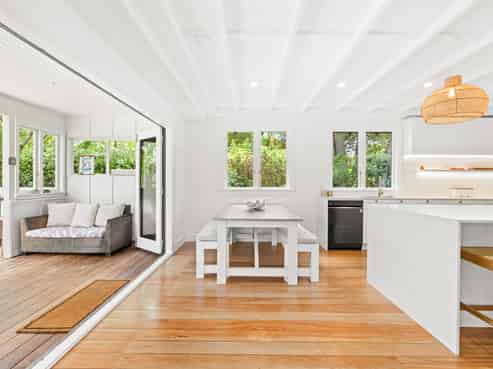 51 Airini Road, Waimarama