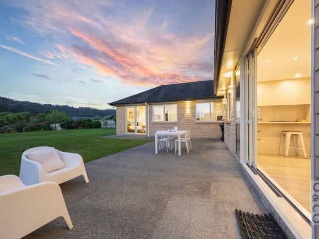 16 Fruitlands Road, Kumeu