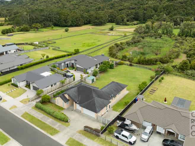 16 Fruitlands Road, Kumeu