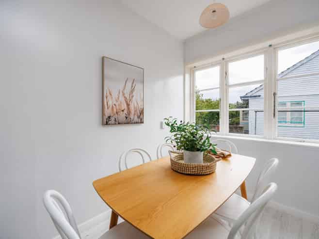 63 Savage Crescent, West End