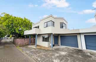 20C Pascal Street, Palmerston North Central