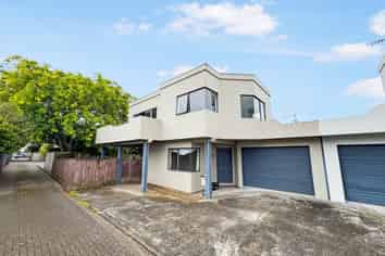 20C Pascal Street, Palmerston North Central