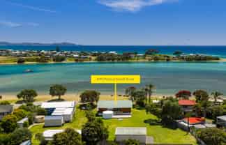 890 Pataua South Road, Pataua South