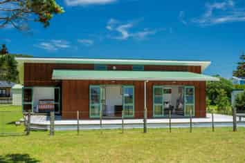 890 Pataua South Road, Pataua South