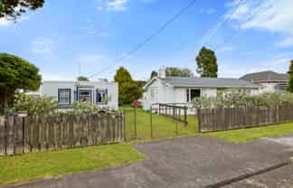 13 Moir Street, Eltham