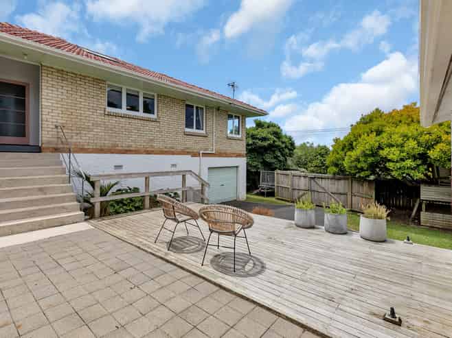 65 Fourth Avenue, Woodhill