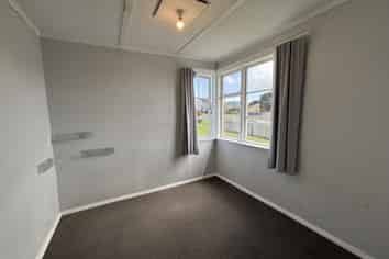 25 Kent Street, Patea