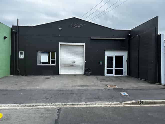 Small Warehouse | South D