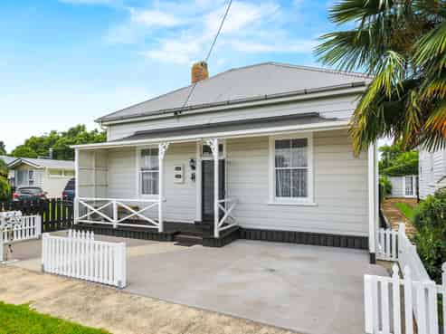 9 Corbett Street, Paeroa